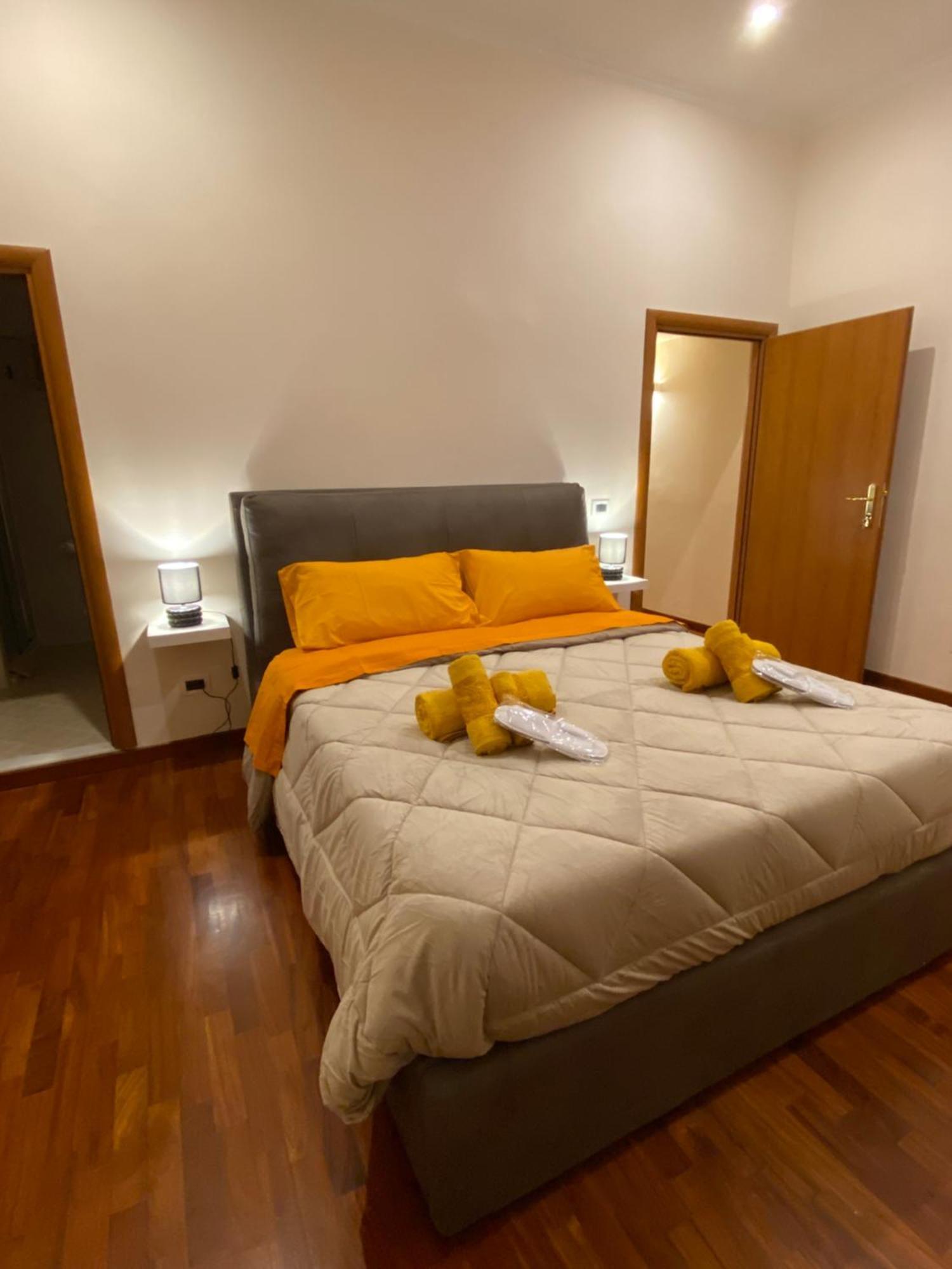 Vecchia Trastevere Bed And Breakfast โรม ภายนอก รูปภาพ