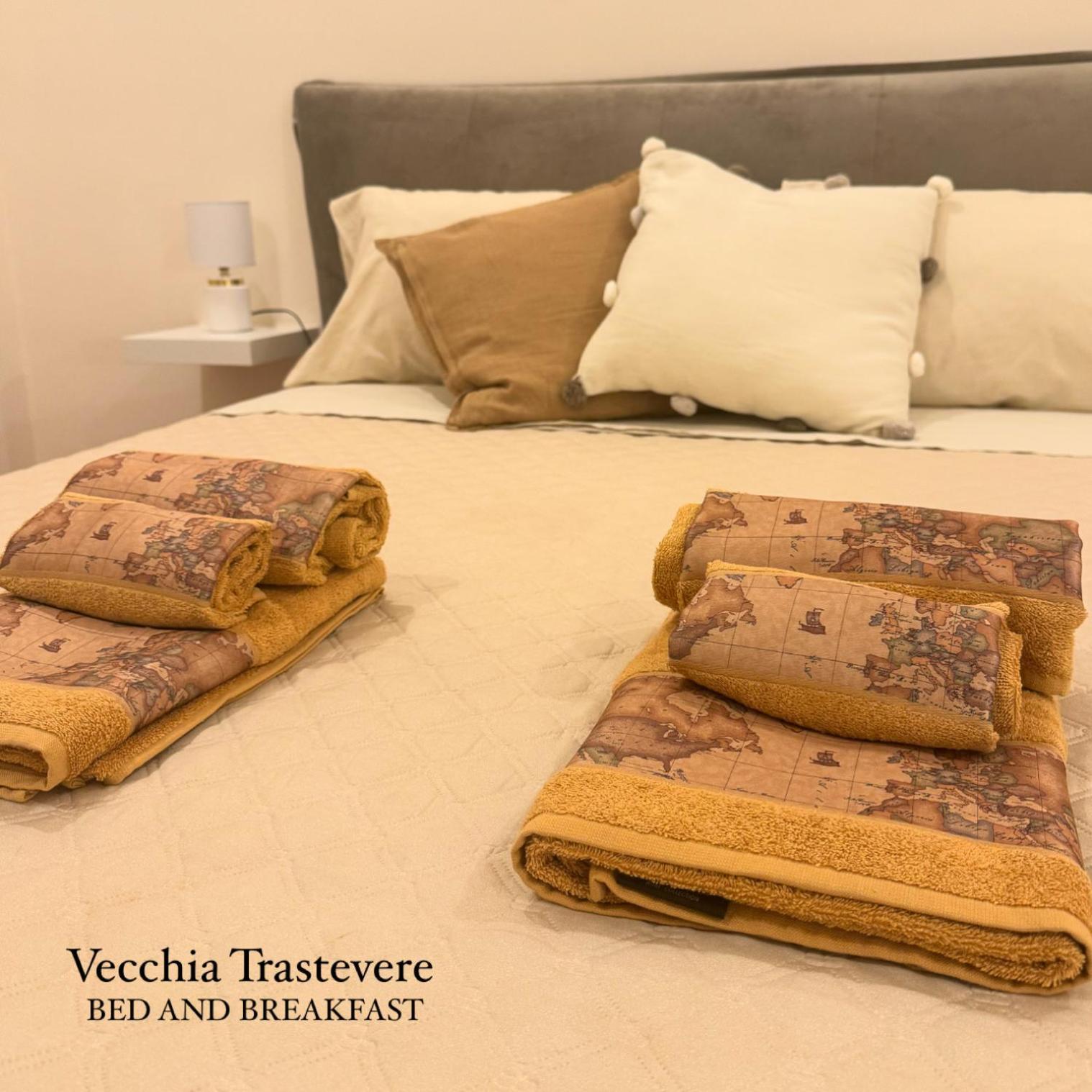 Vecchia Trastevere Bed And Breakfast โรม ภายนอก รูปภาพ