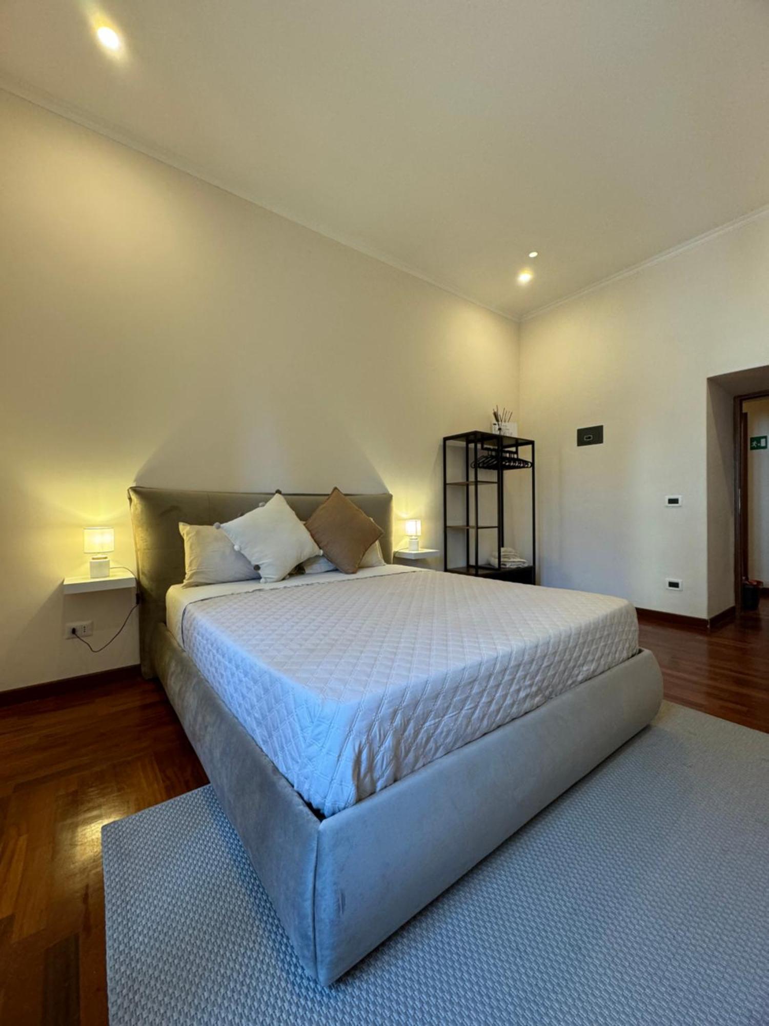 Vecchia Trastevere Bed And Breakfast โรม ภายนอก รูปภาพ